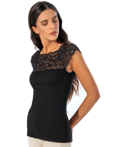 Maglia Donna a Costine 100% Cotone Manica Corta e Pizzo